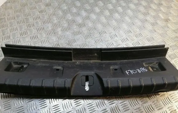 BMW 3 F30 F35 F31 Tailgate/boot lid lock trim 7221868