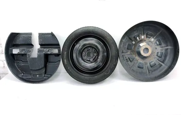 Dodge Grand Caravan R17 spare wheel 05109531AA