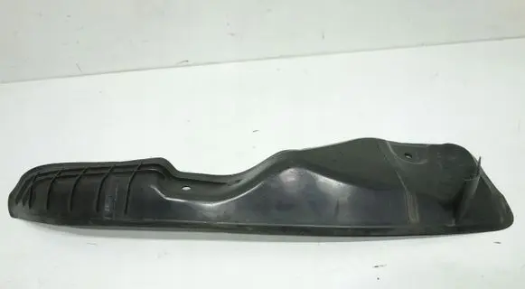 Skoda Yeti (5L) Fender end trim 5L0821112