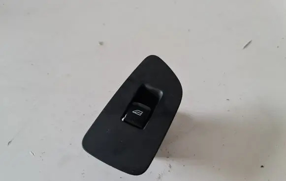 Volvo XC90 Electric window control switch 31276458