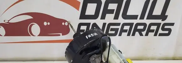 Skoda Fabia Mk1 (6Y) Brake booster 6Q1614105N