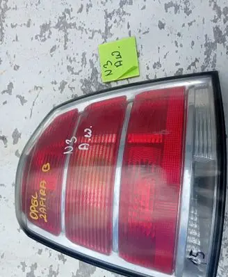 Opel Zafira B Rear/tail lights 1212123
