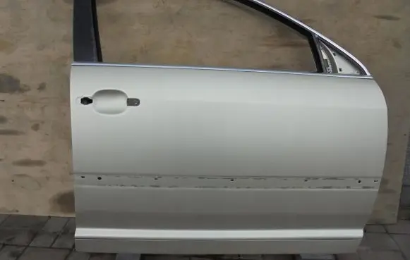 Volkswagen Phaeton Front door