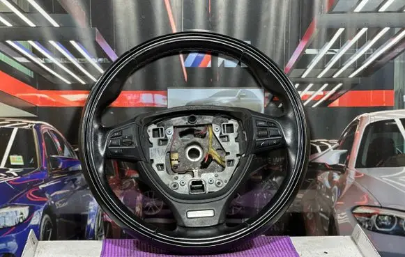 BMW 7 F01 F02 F03 F04 Steering wheel