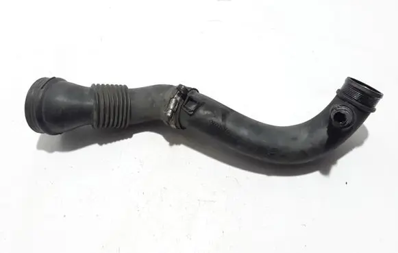 Volvo XC90 Intercooler hose/pipe 30714480