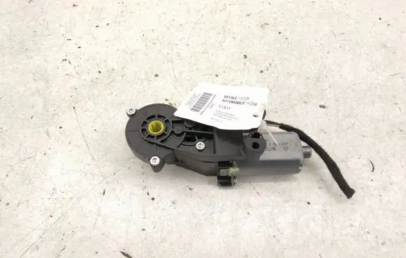Mercedes-Benz E W212 Front driver seat rail DALISID1930 BOSCH 0390203324