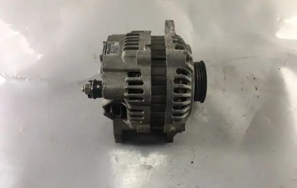 Mitsubishi Pajero Pinin Generator/alternator MD360635