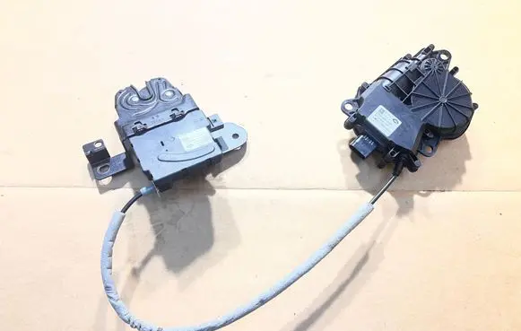 Land Rover Range Rover L405 Tailgate lock latch CPLA442A66BF