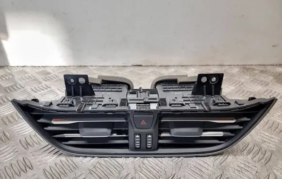 Ford Focus Dash center air vent grill JX7B19K617AL