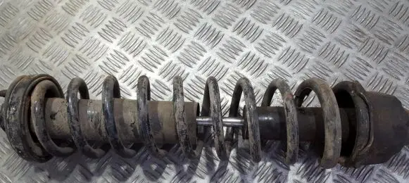 Honda CR-V Rear coil spring