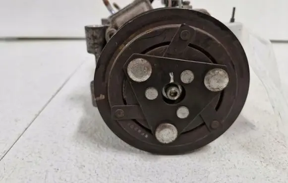 Volvo C30 Air conditioning (A/C) compressor (pump) 9810349980