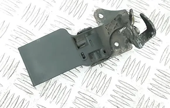 Audi Q3 8U Engine bonnet/hood lock/catch 8U0823480B