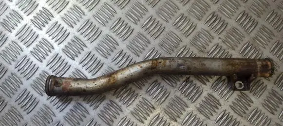Hyundai Lantra II Engine coolant pipe/hose