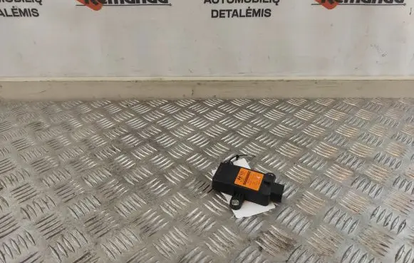 Hyundai i40 ESP acceleration yaw rate sensor 956903V100 01154500