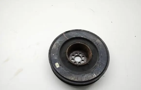 Audi Q7 4L Crankshaft pulley 059105251