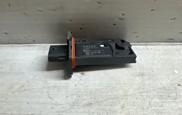 Volvo V60 Mass air flow meter 32223556