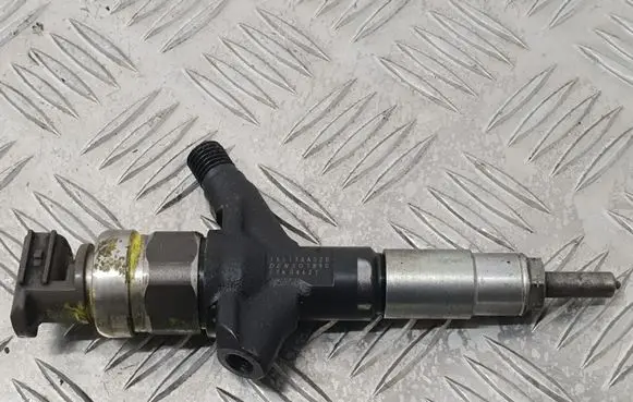 Subaru Outback Fuel injector 16613AA020 03K04627