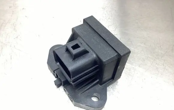 Ford Focus Fuel injection pump control unit/module AU5A9D370FC H8QTB 02906190X