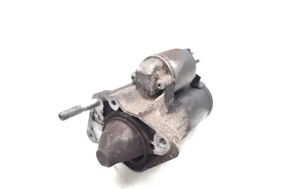 Renault Trafic III (X82) Starter motor 233003248R M000T39372