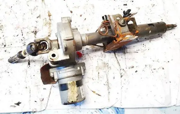 Toyota Avensis T270 Power steering pump 6900001425 45250-05740