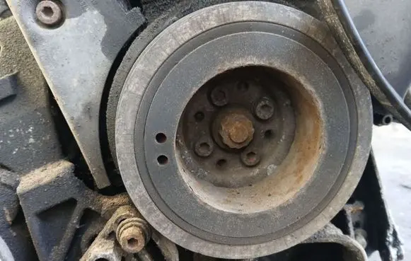 Audi A4 S4 B5 8D Crankshaft pulley