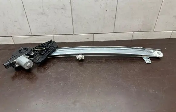 Honda Jazz Front door window regulator with motor