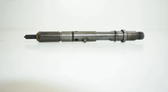 Audi A4 S4 B5 8D Fuel injector 059130201A