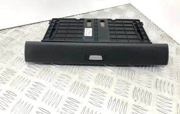 BMW 5 GT F07 Dashboard storage box/compartment 9199118 22072009 502366