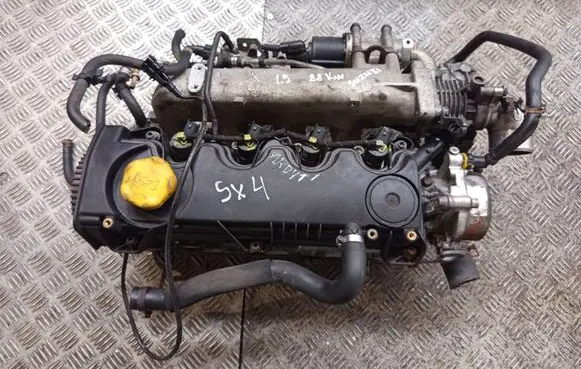 Suzuki SX4 Engine head 