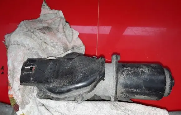 Subaru Outback Wiper motor VM71