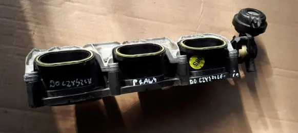 Audi A4 S4 B8 8K Intake manifold 06E133110AR
