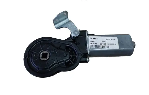 Volkswagen PASSAT B8 Seat adjustment motor 922174104