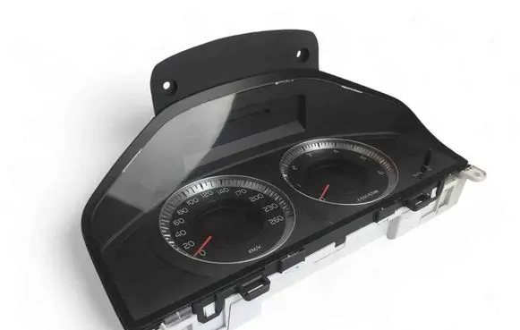 Volvo V70 Speedometer (instrument cluster) 31270851AA
