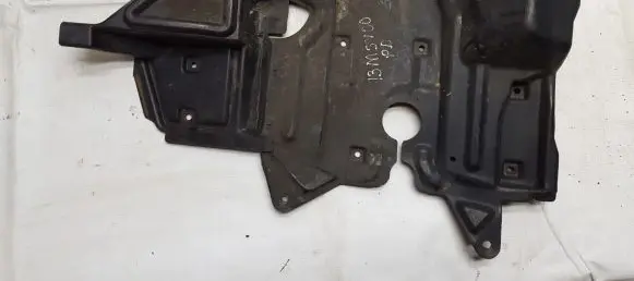 Engine splash shield/under tray