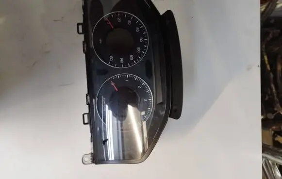 Volvo XC60 Speedometer (instrument cluster) 36002201 691998800 786629AB