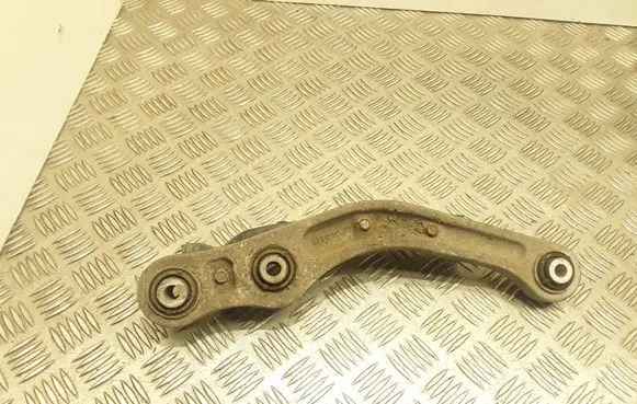 Rear control arm
