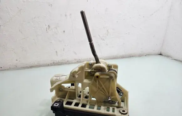 Gear shifter/selector