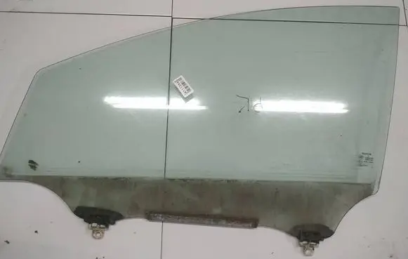 Toyota Corolla Verso AR10 Front door window glass four-door 