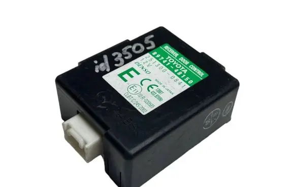 Lexus RX 330 - 350 - 400H Door control unit/module 8974148150 2513000841 10R020585