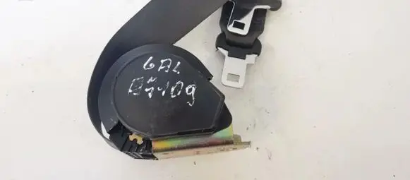 Middle seatbelt (rear)
