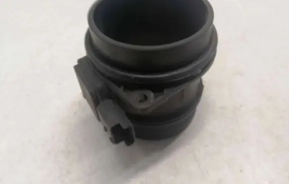 Volvo V50 Mass air flow meter 002086354