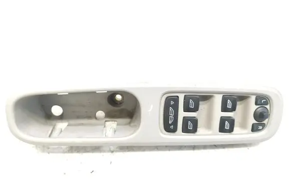 Volvo C70 Electric window control switch 30773433 9466589