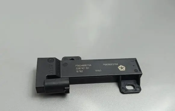 Jeep Cherokee Other control units/modules P56046957AA