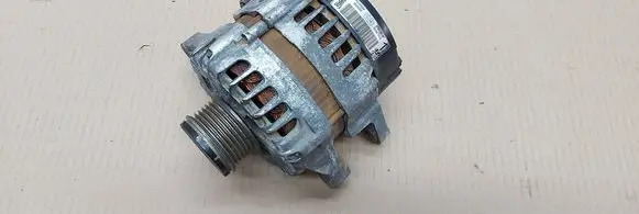 Hyundai ix35 Generator/alternator 373002F100