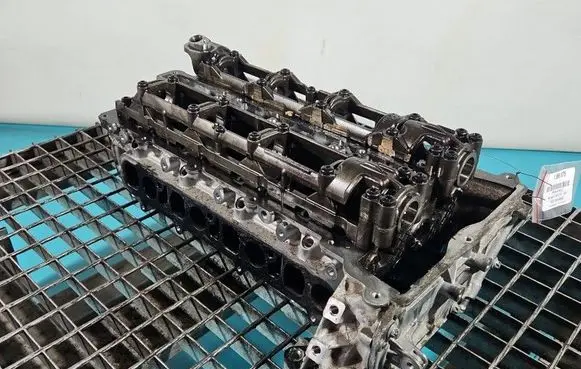 Mercedes-Benz E W213 Engine head R654016 IMPRK1566675