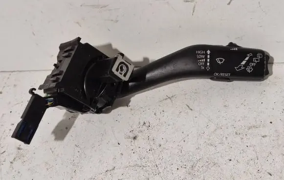 Volkswagen Touran I Wiper control stalk ANP80H024C 1K0953519J