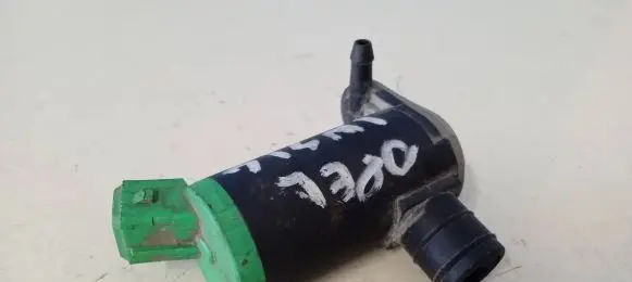Peugeot 206 Windscreen/windshield washer pump 90095