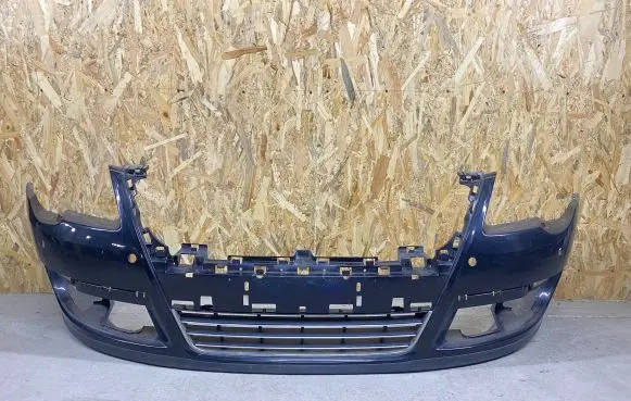 Volkswagen PASSAT B6 Front bumper 3C0807221
