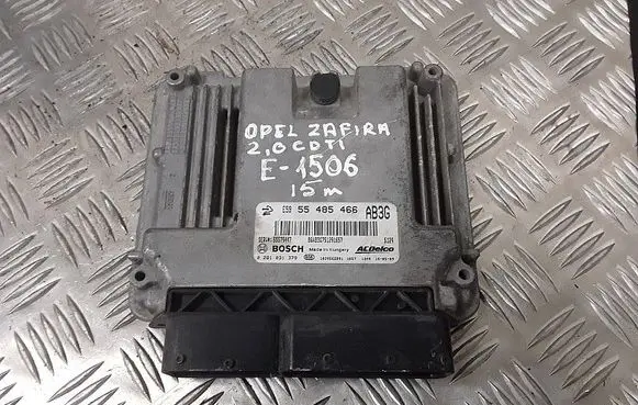 Opel Zafira C Engine control unit/module 55485466ab3g 0281031379 55579447