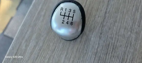 Gear lever shifter trim leather/knob
